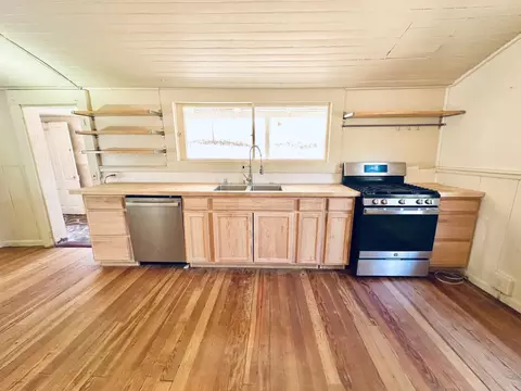 Kitchen - 3280 Murphys Grade Rd, Murphys, CA 95247 photo 3 of 3