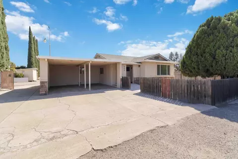 809 N Township Rd, Yuba City, CA 95993