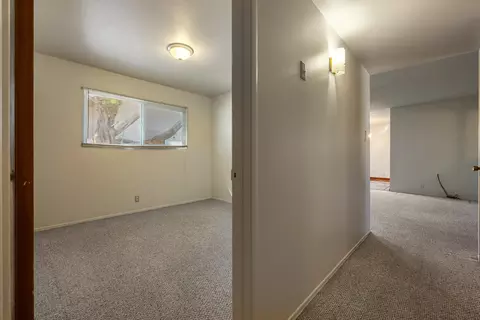 Bedroom - 913 Sylvia St, Gustine, CA 95322 photo 1 of 5
