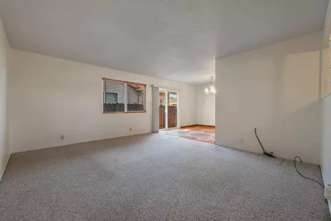 Living - 913 Sylvia St, Gustine, CA 95322 photo 3 of 3