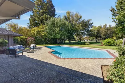 Exterior - 27020 El Macero Dr, El Macero, CA 95618 photo 6 of 15