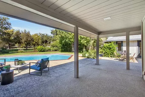 Exterior - 27020 El Macero Dr, El Macero, CA 95618 photo 9 of 15