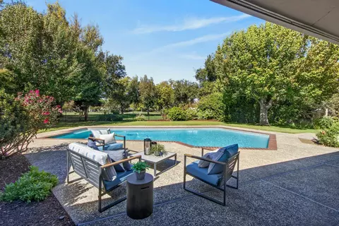 Exterior - 27020 El Macero Dr, El Macero, CA 95618 photo 5 of 15