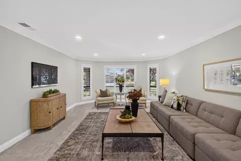 Living - 27020 El Macero Dr, El Macero, CA 95618 photo 2 of 9