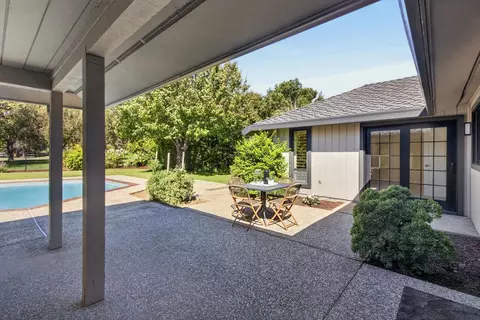 Exterior - 27020 El Macero Dr, El Macero, CA 95618 photo 10 of 15