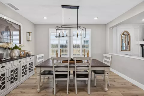 Dining - 2315 Ranch View Dr, Rocklin, CA 95765 photo 2 of 4
