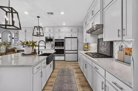 Kitchen - 2315 Ranch View Dr, Rocklin, CA 95765 photo 3 of 11