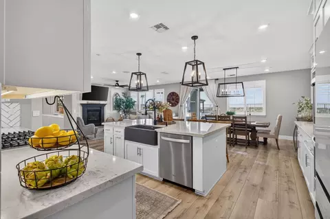 Kitchen - 2315 Ranch View Dr, Rocklin, CA 95765 photo 6 of 11