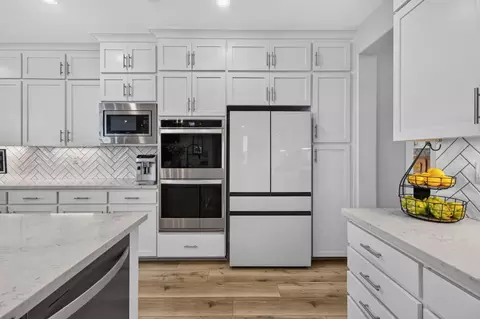 Kitchen - 2315 Ranch View Dr, Rocklin, CA 95765 photo 8 of 11