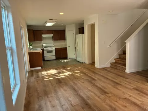 Living - 16691 Colonial Trl, Lathrop, CA 95330 photo 3 of 4