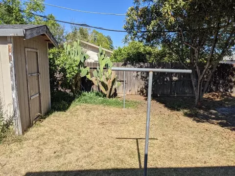 Exterior - 801 Jackson St, Winters, CA 95694 photo 6 of 7