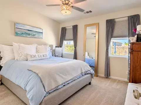 Bedroom - 1669 Oleander Ave, Manteca, CA 95337 photo 3 of 5
