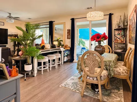 Dining - 1669 Oleander Ave, Manteca, CA 95337 photo 1 of 2