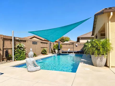 Exterior - 1669 Oleander Ave, Manteca, CA 95337 photo 6 of 7