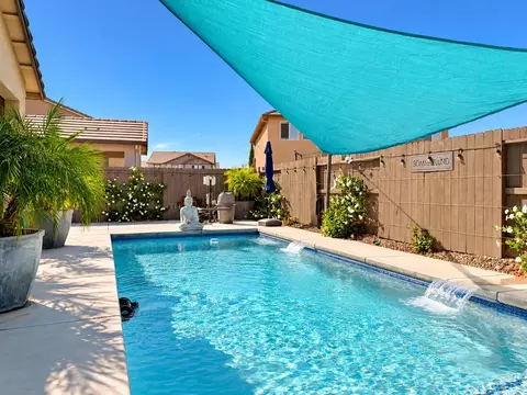 Exterior - 1669 Oleander Ave, Manteca, CA 95337 photo 4 of 7
