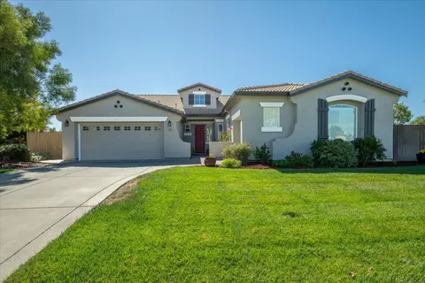 33203 Pintail St, Woodland, CA 95695