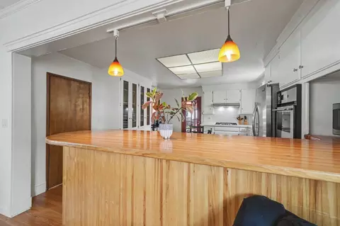 Kitchen - 91 Broad St, Sutter Creek, CA 95685 photo 2 of 5