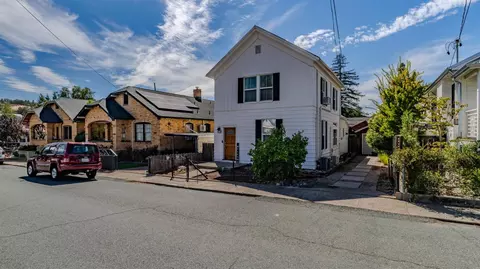 Exterior - 91 Broad St, Sutter Creek, CA 95685 photo 2 of 8