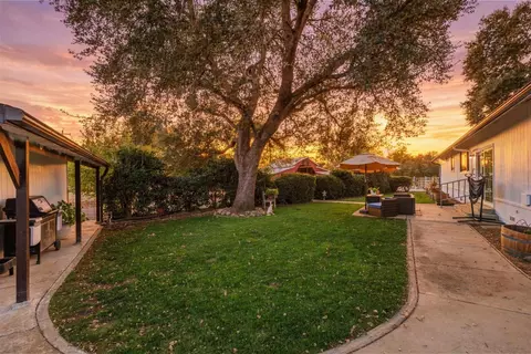 Exterior - 13088 Cherry Rd, Wilton, CA 95693 photo 4 of 18