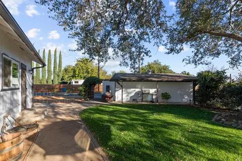 Exterior - 13088 Cherry Rd, Wilton, CA 95693 photo 8 of 18