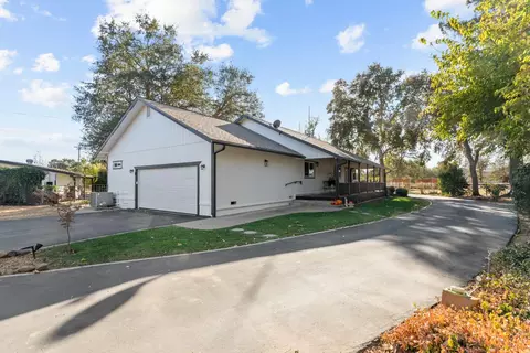 Exterior - 13088 Cherry Rd, Wilton, CA 95693 photo 17 of 18