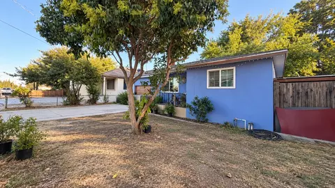 4208 Esmail Ave, Keyes, CA 95328 photo 10