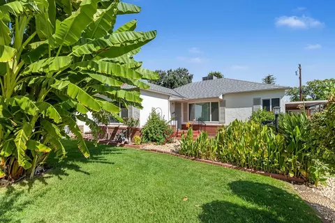 Exterior - 324 Wilson Ave, Modesto, CA 95354 photo 3 of 10