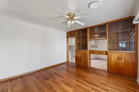 Living - 324 Wilson Ave, Modesto, CA 95354 photo 5 of 8