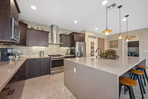 3670 Edington Dr, Rancho Cordova, CA 95742