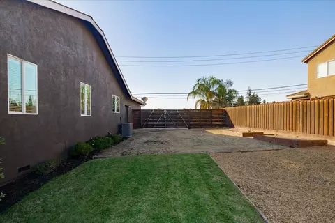 Exterior - 5515 3rd St, Rocklin, CA 95677 photo 13 of 14