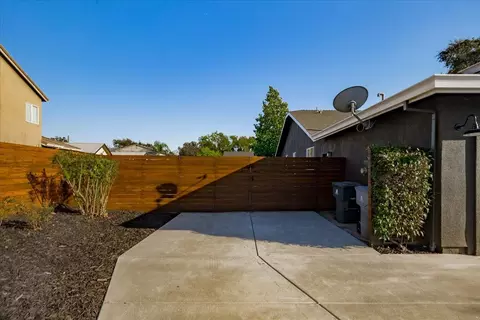 Exterior - 5515 3rd St, Rocklin, CA 95677 photo 9 of 14