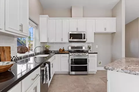 Kitchen - 5515 3rd St, Rocklin, CA 95677 photo 4 of 4