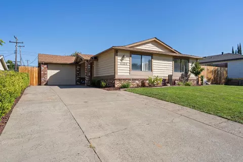6109 Coyle Ave, Carmichael, CA 95608