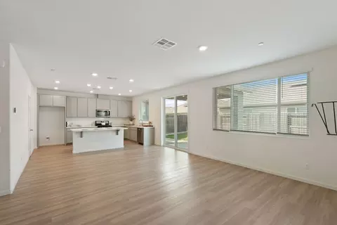 Other - 691 Lippi St, Galt, CA 95632 photo 4 of 8