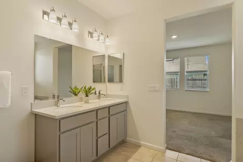 Entry Way - 691 Lippi St, Galt, CA 95632 photo 1 of 1
