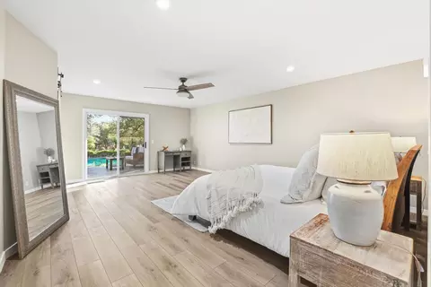 Bedroom - 6345 Barton Rd, Loomis, CA 95650 photo 2 of 4