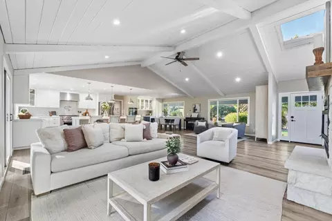 Living - 6345 Barton Rd, Loomis, CA 95650 photo 2 of 4