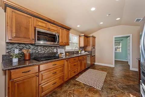 Kitchen - 4280 Hillock Dr, Placerville, CA 95667 photo 2 of 3