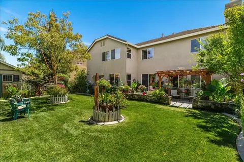 Exterior - 253 W Shasta Ave, Ripon, CA 95366 photo 17 of 24
