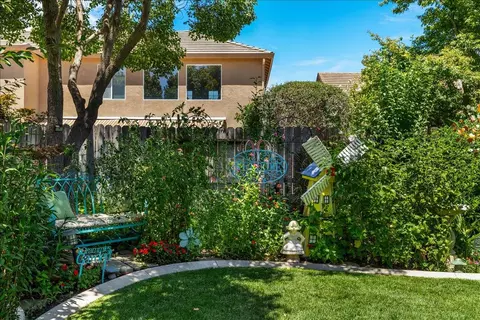 Exterior - 253 W Shasta Ave, Ripon, CA 95366 photo 16 of 24