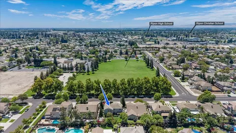 View/Area - 253 W Shasta Ave, Ripon, CA 95366 photo 1 of 4