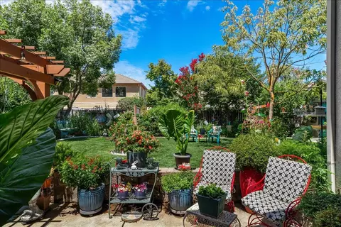 Exterior - 253 W Shasta Ave, Ripon, CA 95366 photo 8 of 24