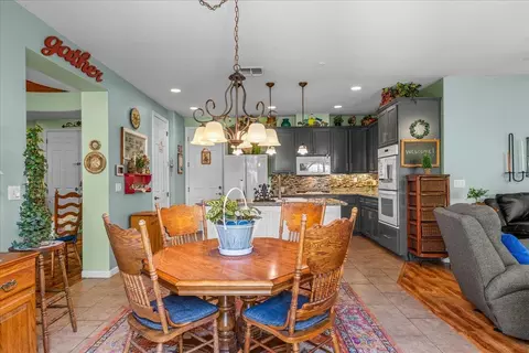 Kitchen - 253 W Shasta Ave, Ripon, CA 95366 photo 9 of 9