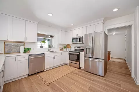 Kitchen - 375 W 8th St, Davis, CA 95616 photo 1 of 3