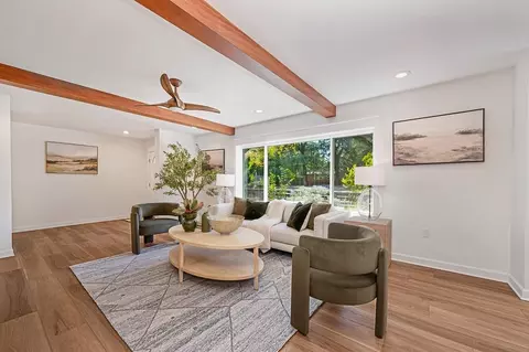 Living - 375 W 8th St, Davis, CA 95616 photo 3 of 8