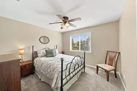 Bedroom - 1530 Calhoun Ave, Ripon, CA 95366 photo 2 of 8