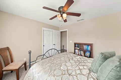 Bedroom - 1530 Calhoun Ave, Ripon, CA 95366 photo 3 of 8