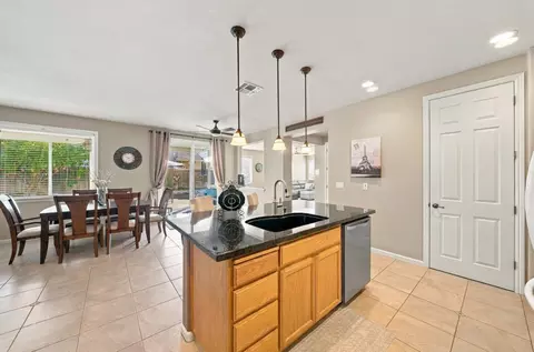 Kitchen - 1530 Calhoun Ave, Ripon, CA 95366 photo 3 of 4