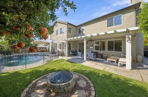 Exterior - 1530 Calhoun Ave, Ripon, CA 95366 photo 6 of 11
