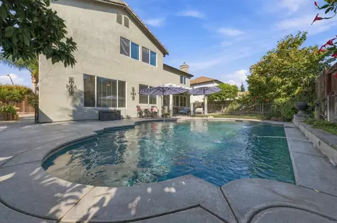Exterior - 1530 Calhoun Ave, Ripon, CA 95366 photo 9 of 11